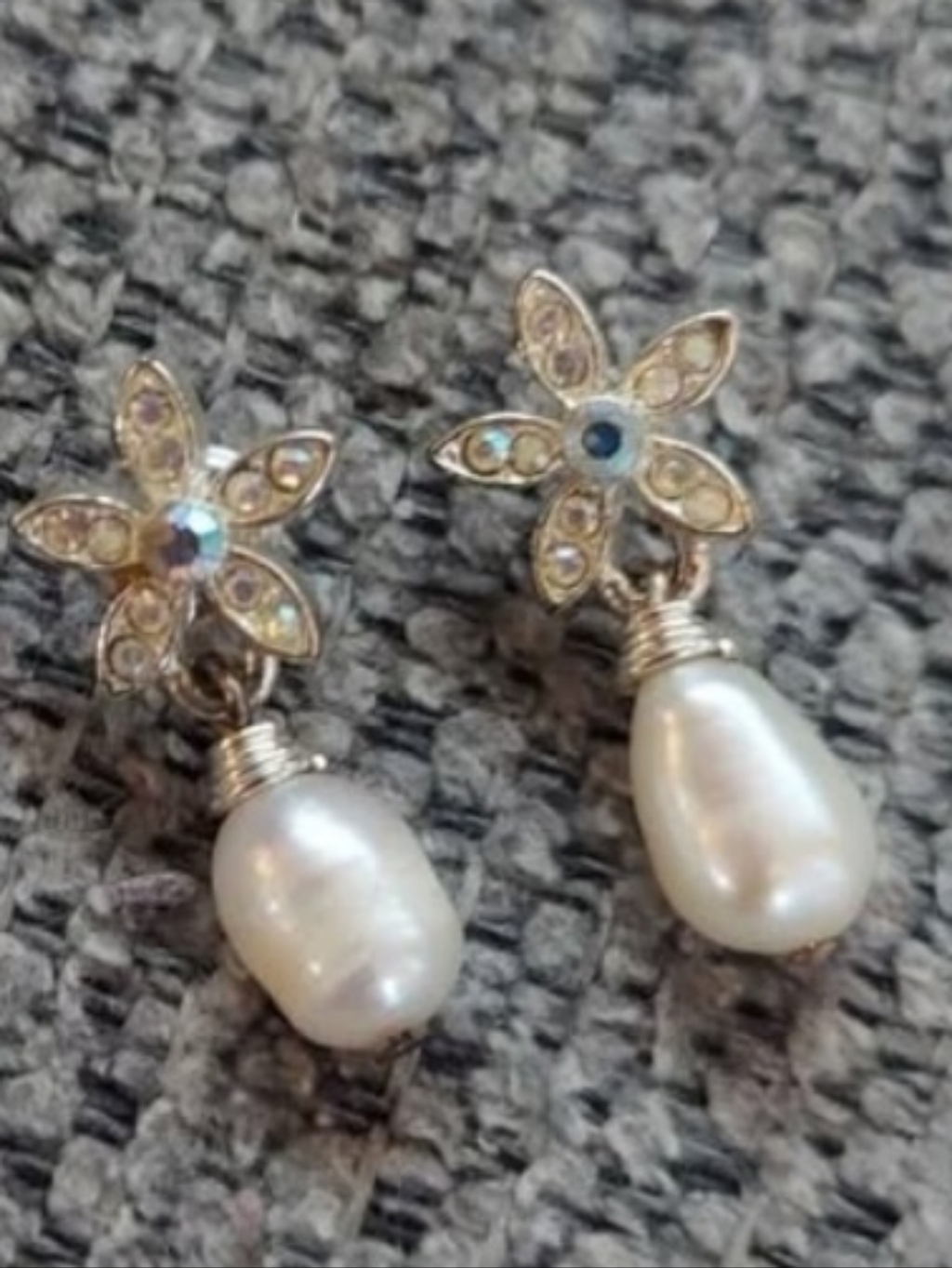 Floral Crystal Pearl Drop Earrings - White